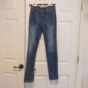 Calvin Klein Midwash Skinny Jeans Size 2